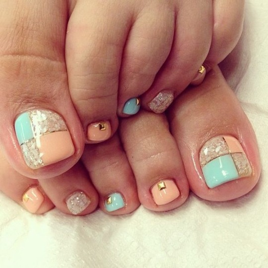 We offer over 500 colors to choose from in our nail salon for pedicures! We love doing nail art!